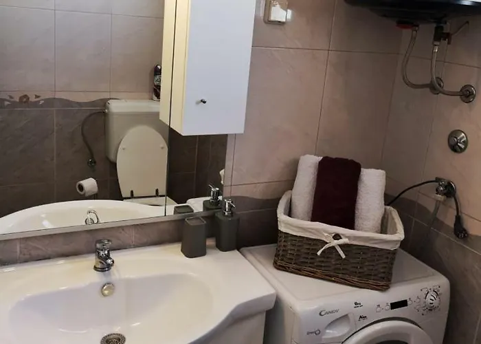 Ben Διαμέρισμα